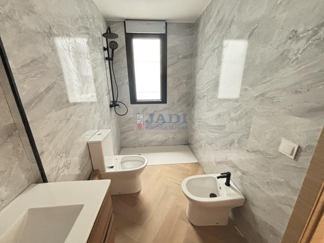 Venta de piso en Valdepeñas