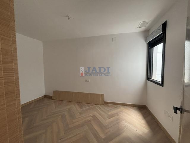 Venta de piso en Valdepeñas