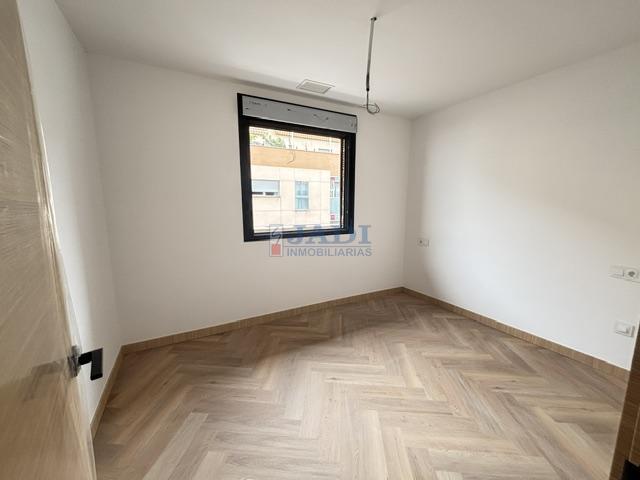Venta de piso en Valdepeñas