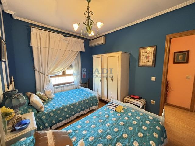 Venta de casa en Valdepeñas