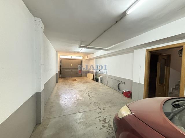 Venta de casa en Valdepeñas