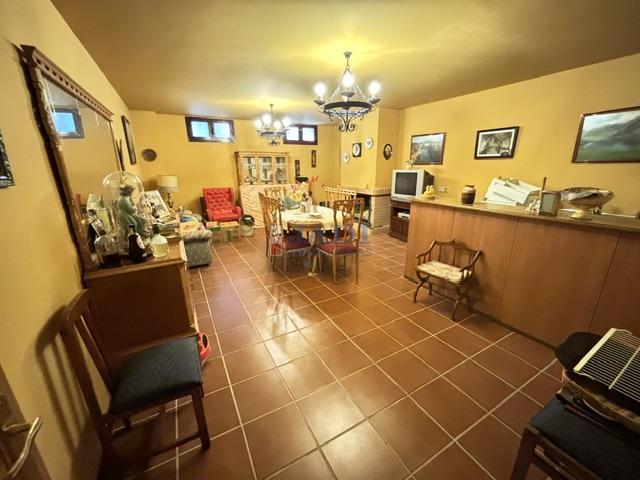 Venta de casa en Valdepeñas