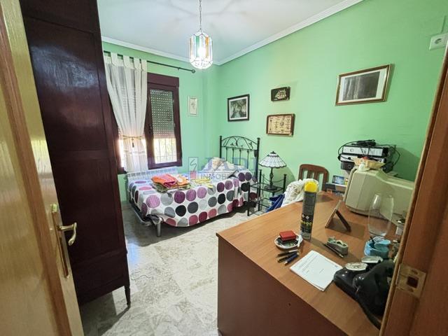 Venta de casa en Valdepeñas