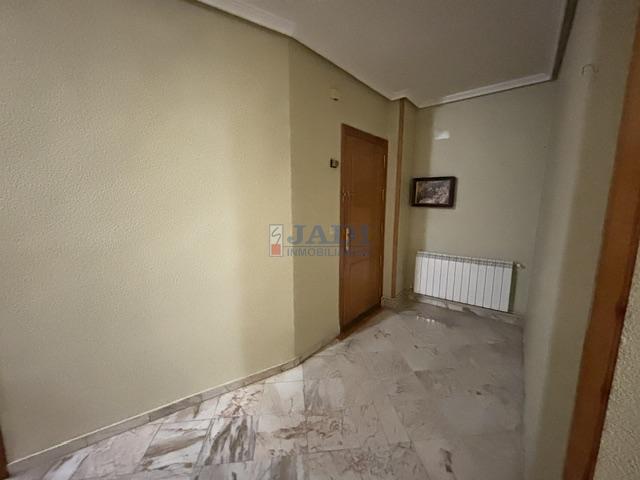 Venta de piso en Valdepeñas