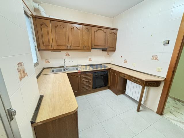 Venta de piso en Valdepeñas