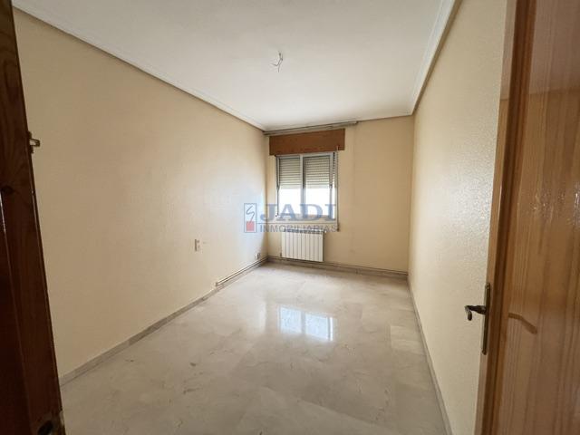 Venta de piso en Valdepeñas