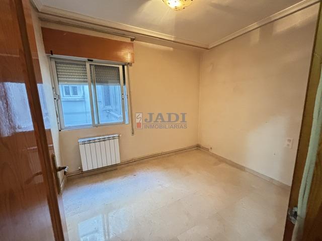 Venta de piso en Valdepeñas