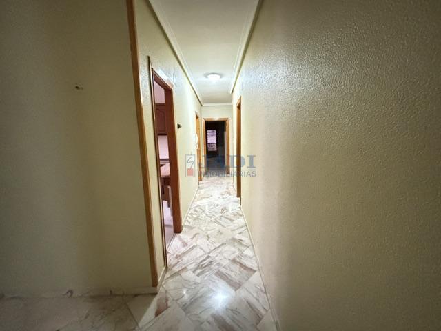 Venta de piso en Valdepeñas