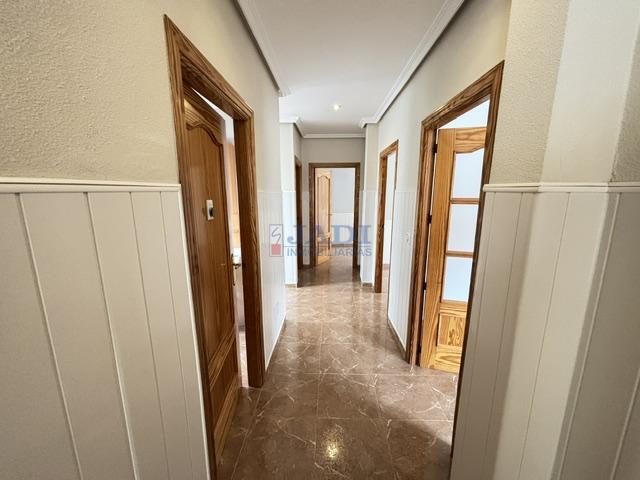 Venta de casa en Valdepeñas