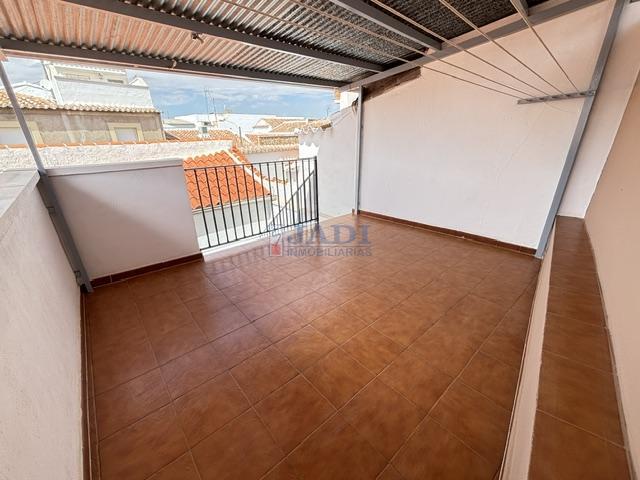 Venta de casa en Valdepeñas