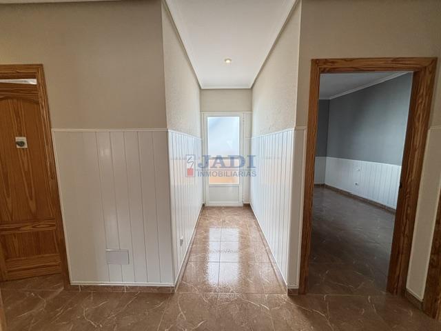 Venta de casa en Valdepeñas