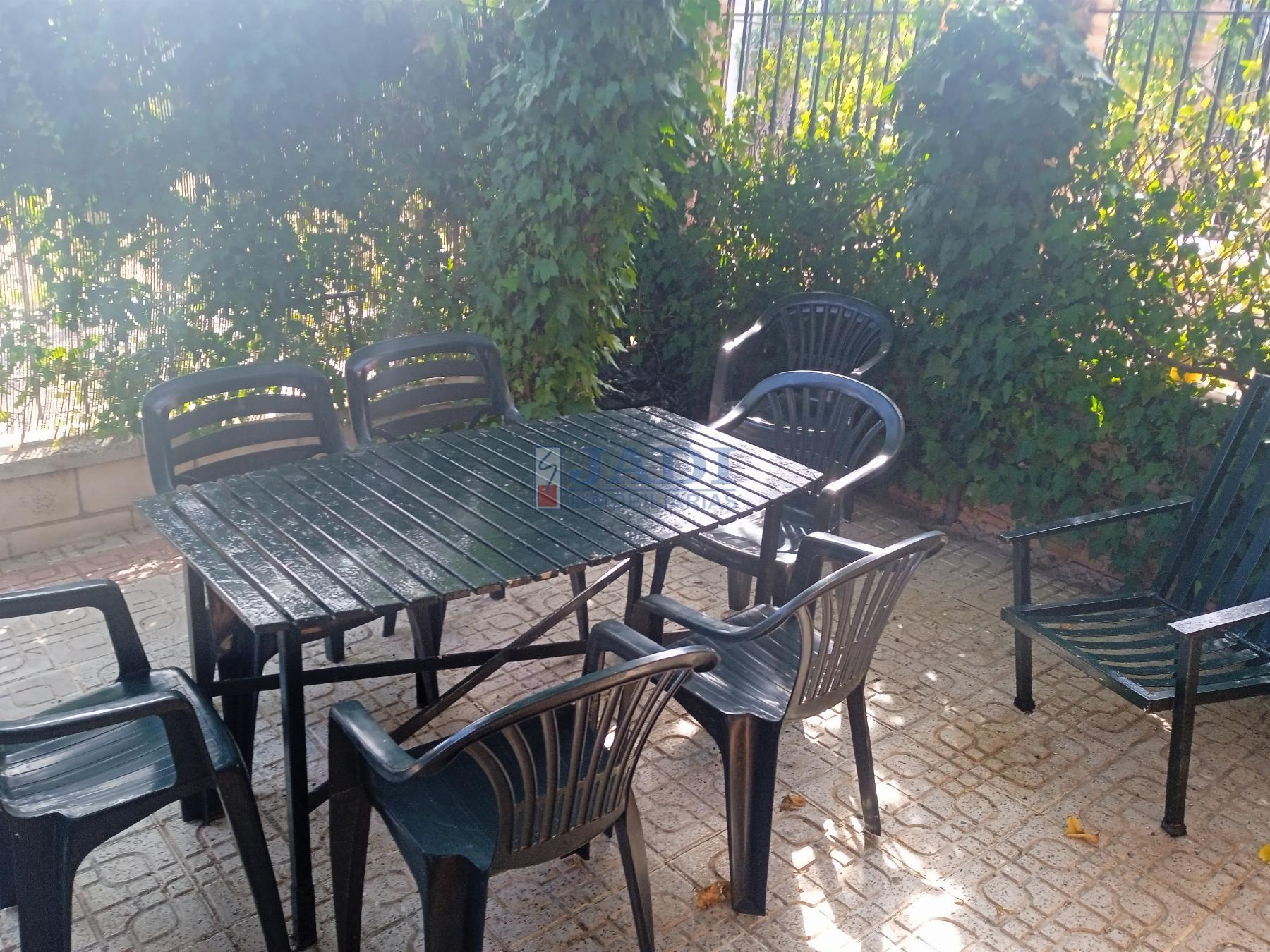 Venta de casa en Valdepeñas