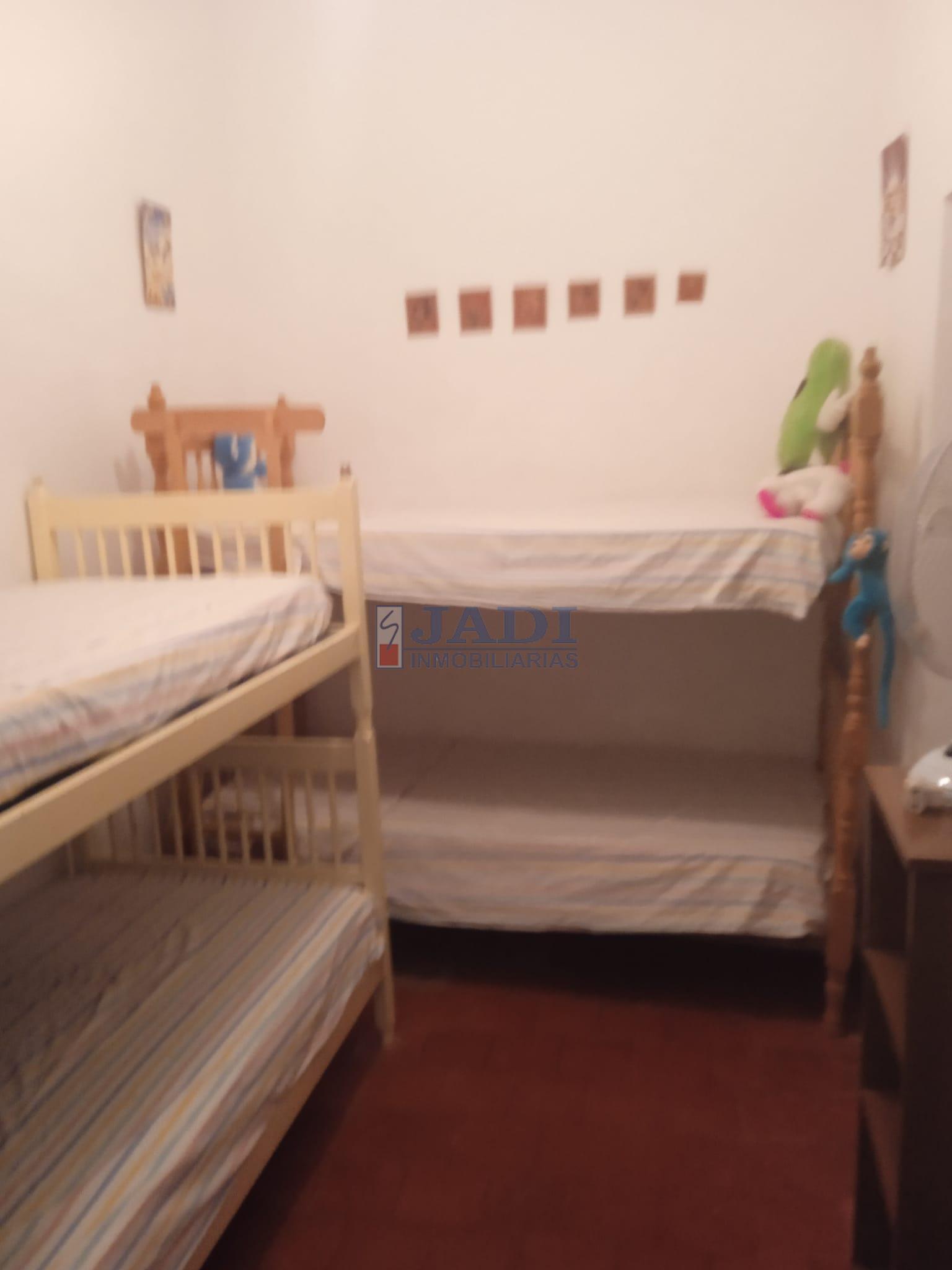 Venta de casa en Valdepeñas