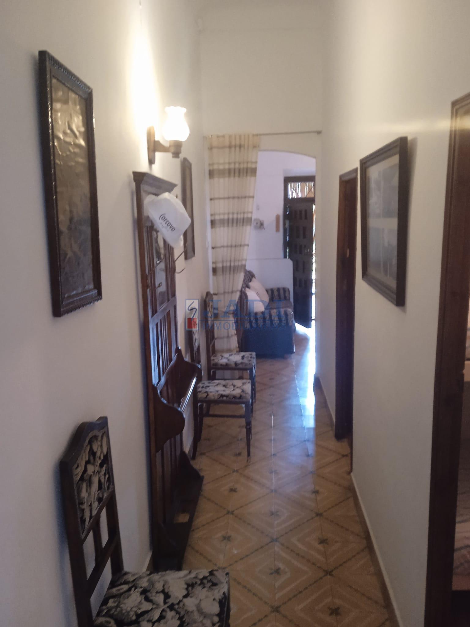 Venta de casa en Valdepeñas