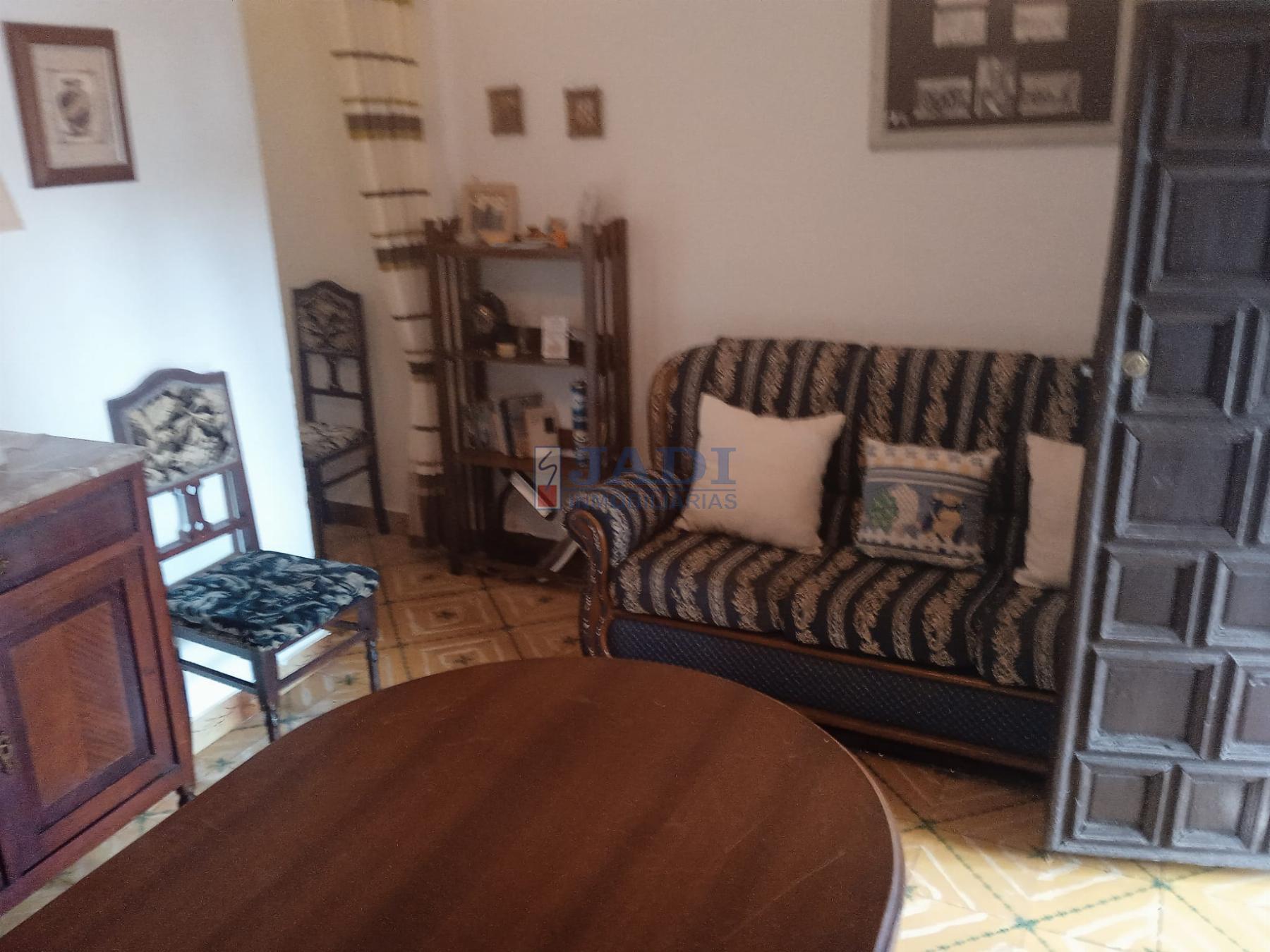 Venta de casa en Valdepeñas