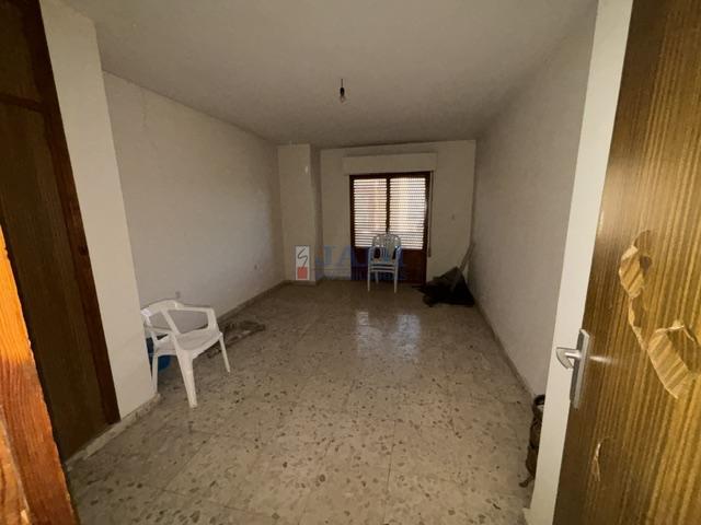 Venta de piso en Valdepeñas