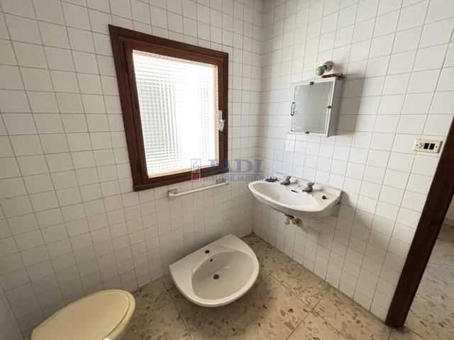 Venta de piso en Valdepeñas
