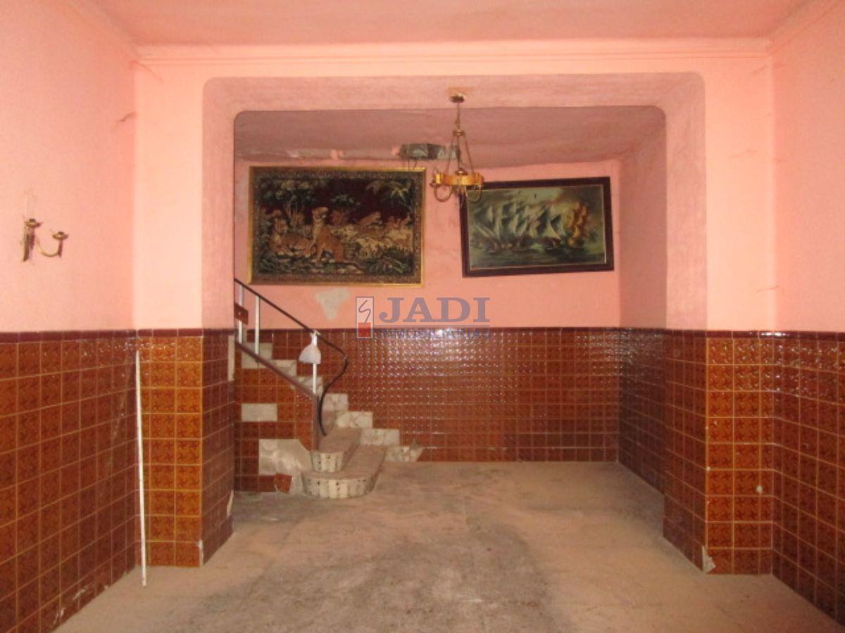 Venta de casa en Valdepeñas