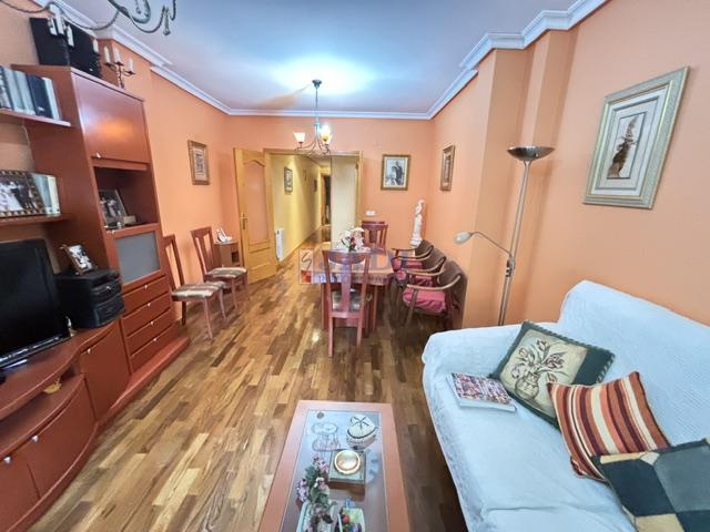 Venta de piso en Valdepeñas