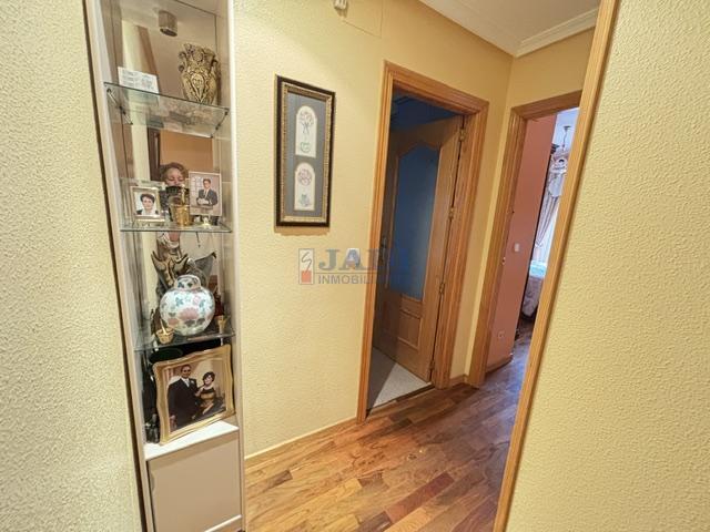 Venta de piso en Valdepeñas