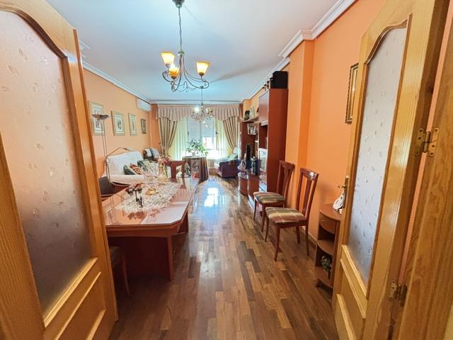 Venta de piso en Valdepeñas
