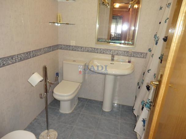 Venta de piso en Valdepeñas