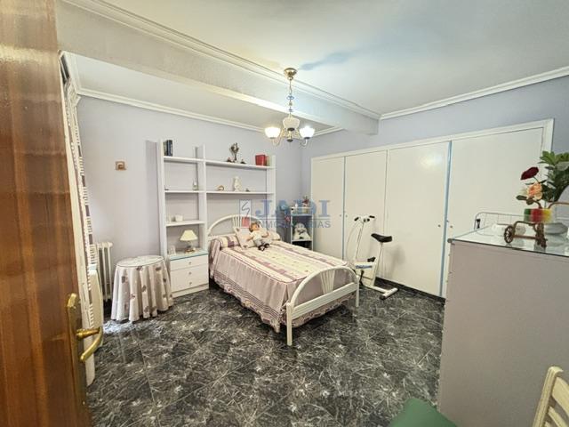 Venta de piso en Valdepeñas
