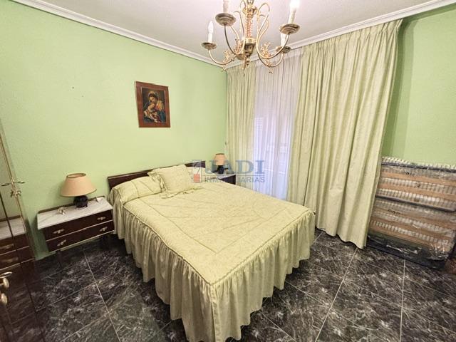 Venta de piso en Valdepeñas