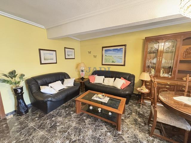 Venta de piso en Valdepeñas