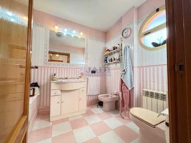 Venta de chalet en Valdepeñas