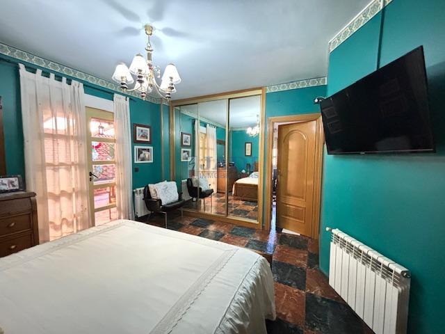 Venta de chalet en Valdepeñas