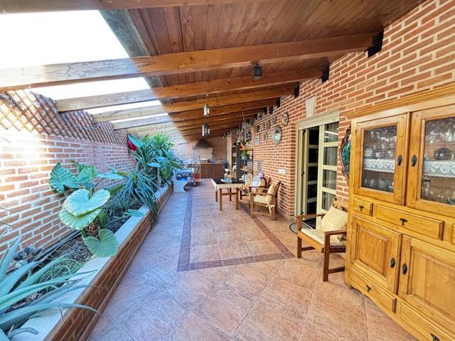 Venta de chalet en Valdepeñas