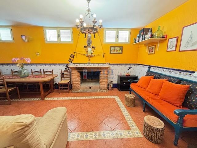 Venta de chalet en Valdepeñas