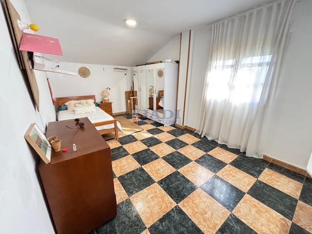 Venta de chalet en Valdepeñas
