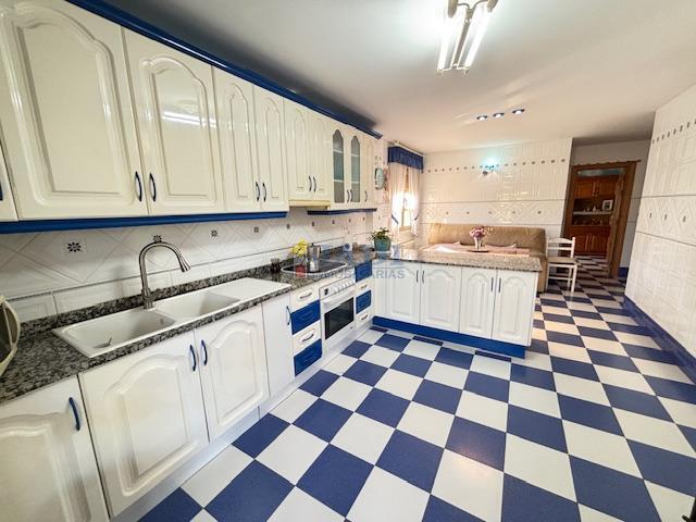 Venta de chalet en Valdepeñas
