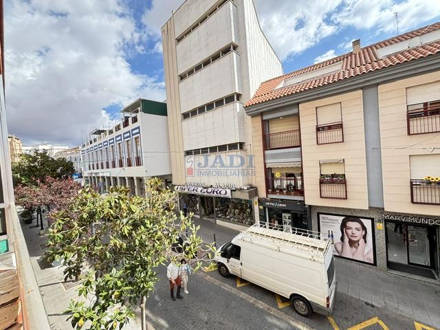 Venta de piso en Valdepeñas