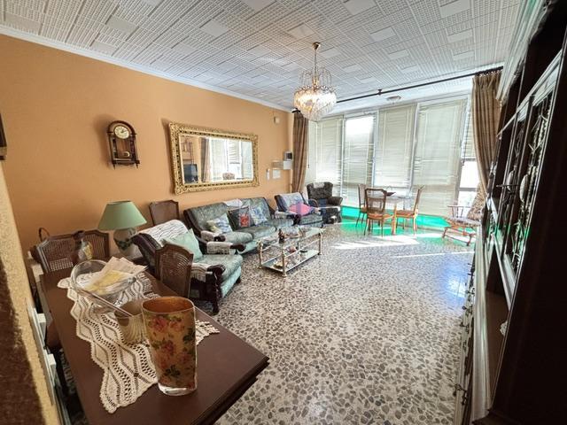Venta de piso en Valdepeñas