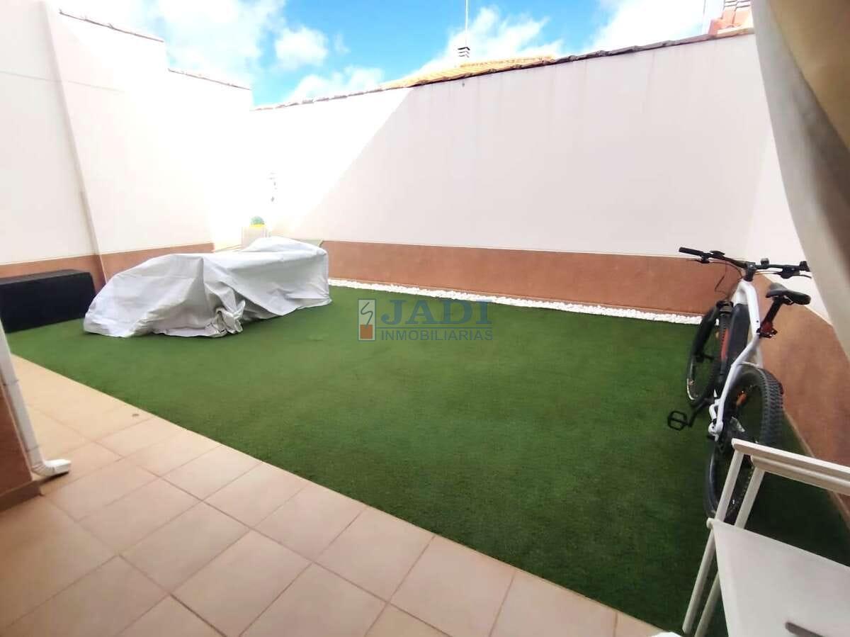 Venta de casa en Valdepeñas