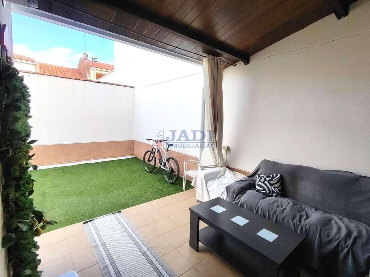 Venta de casa en Valdepeñas