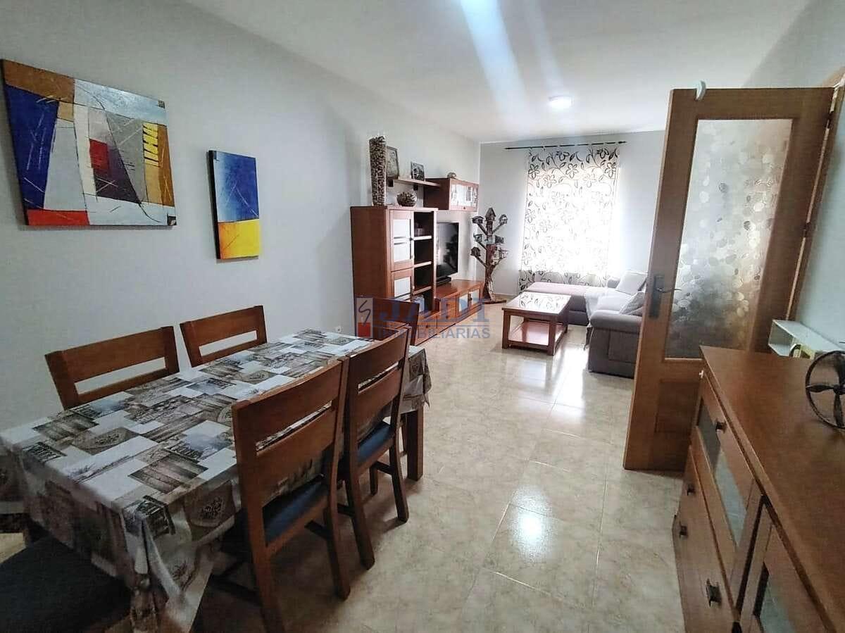 Venta de casa en Valdepeñas