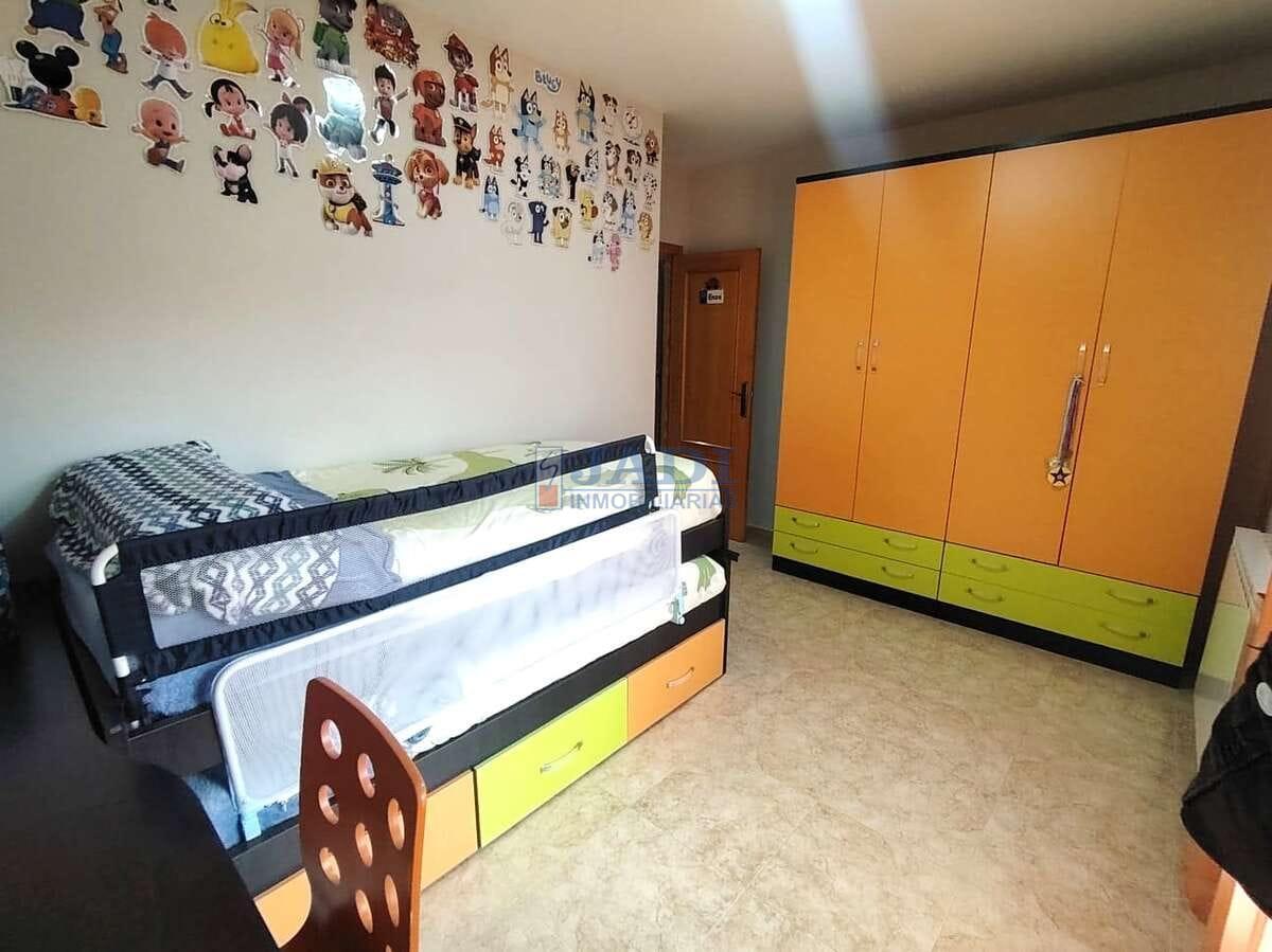 Venta de casa en Valdepeñas