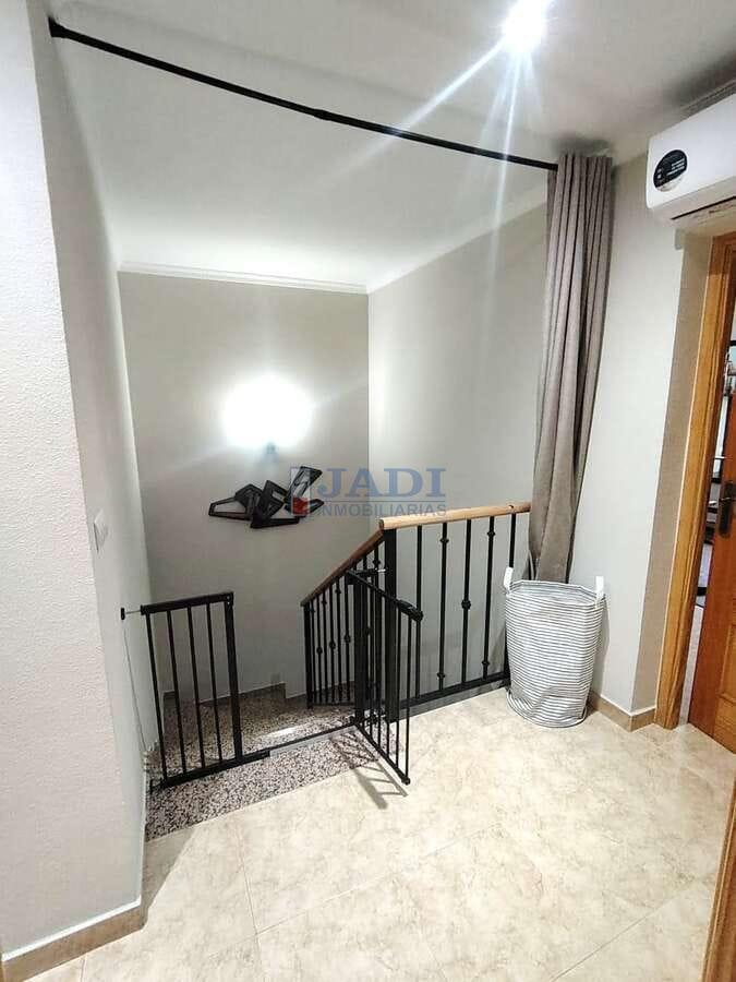 Venta de casa en Valdepeñas