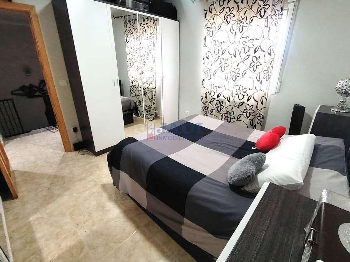 Venta de casa en Valdepeñas