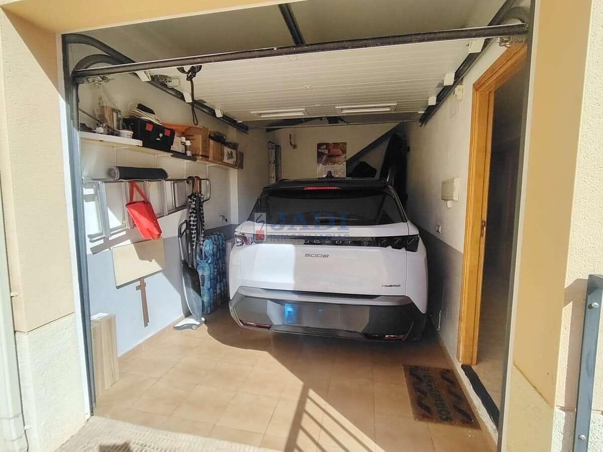 Venta de casa en Valdepeñas