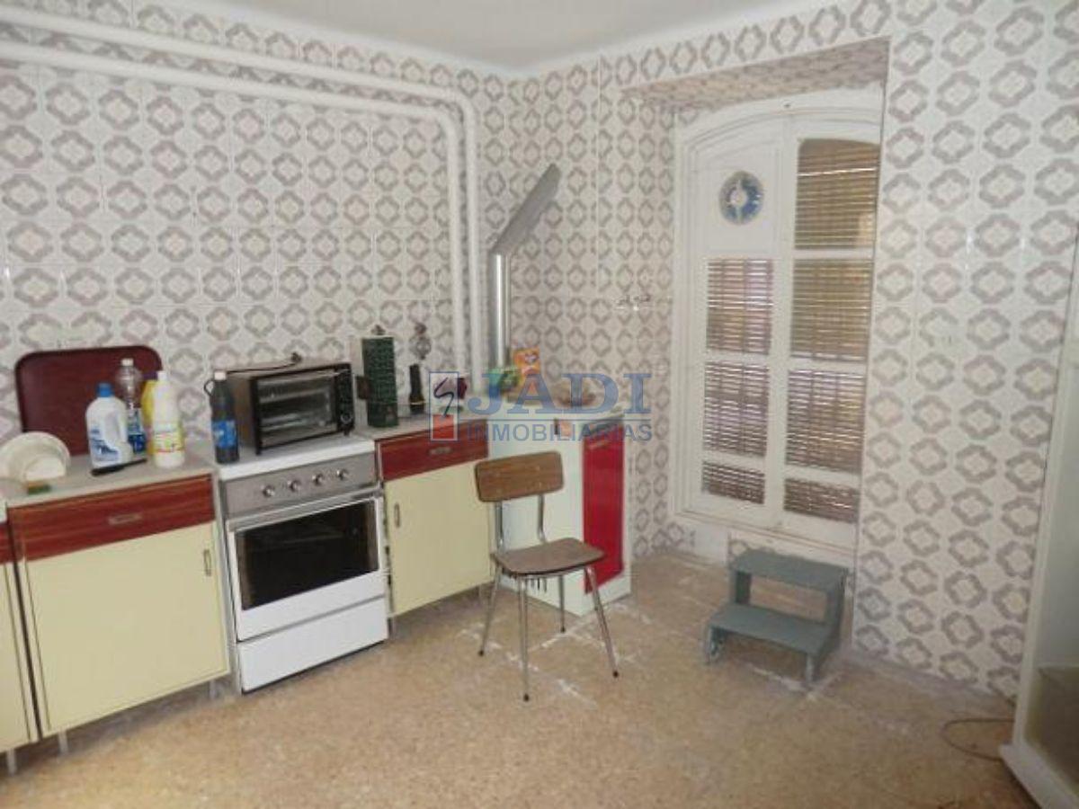 For sale of house in Valdepeñas