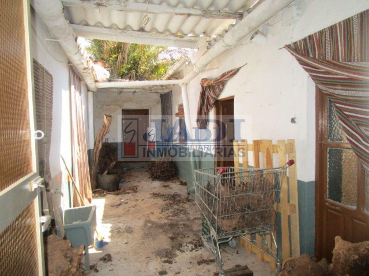 For sale of house in Valdepeñas