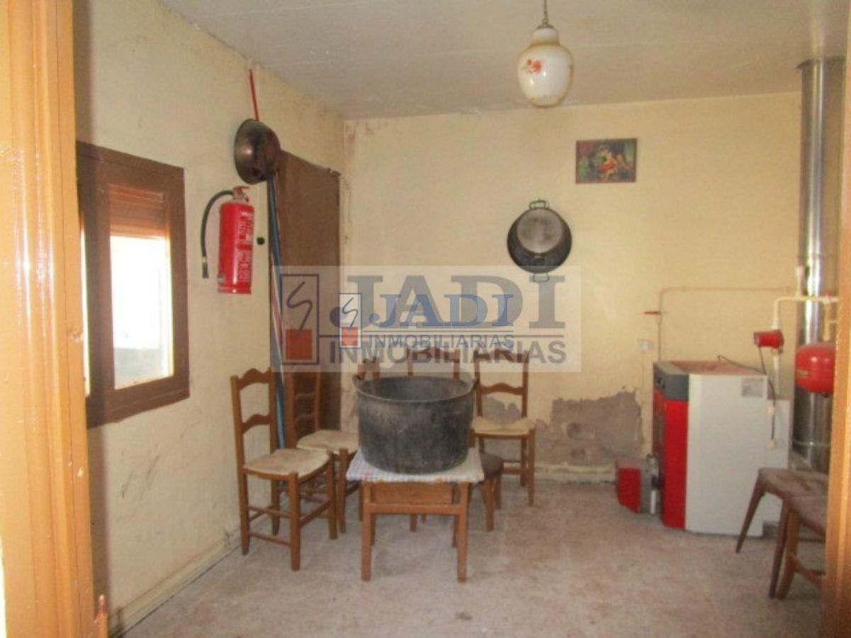 Venta de casa en Valdepeñas