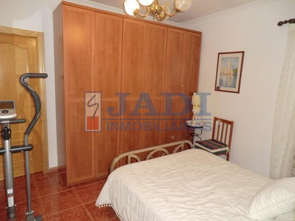 Venta de casa en Valdepeñas