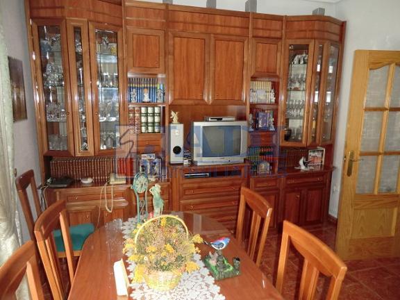 For sale of house in Valdepeñas