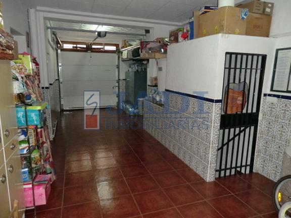 Venta de casa en Valdepeñas